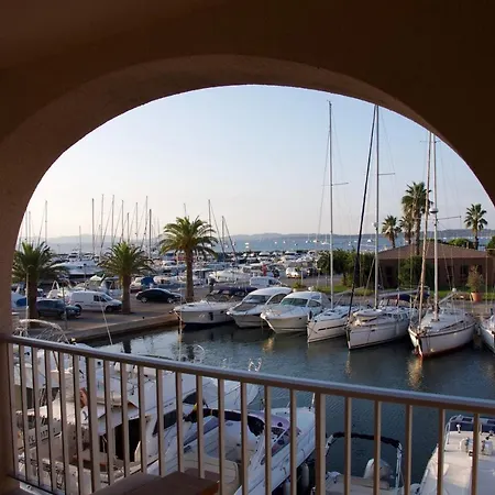 Port Apartmán Hyères